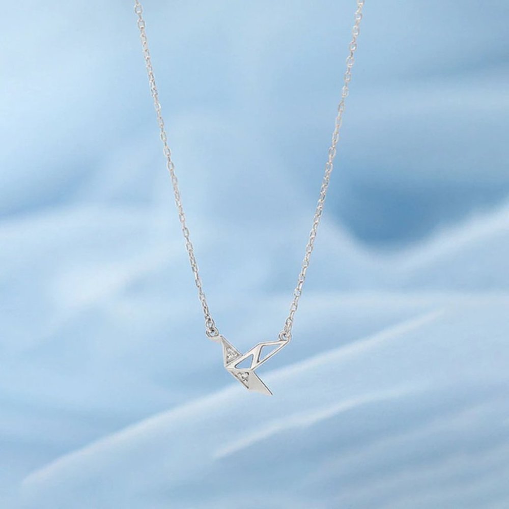 NEW Inlaid Zircon Four-leaf Flower Chain Necklace and Earrings Set - Picture 6 of 8